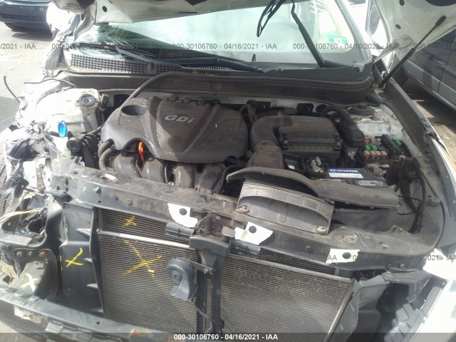 Photo 9 VIN: 5NPEB4AC1CH463398 - HYUNDAI SONATA 