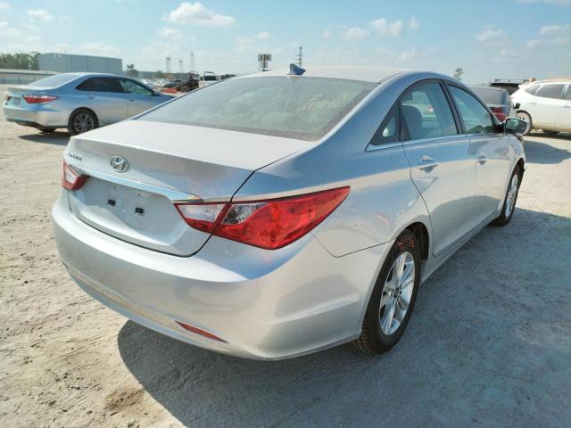 Photo 3 VIN: 5NPEB4AC1CH473137 - HYUNDAI SONATA GLS 