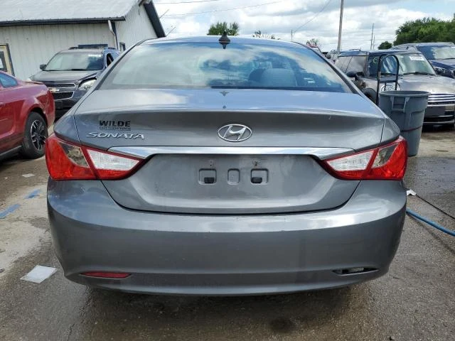 Photo 5 VIN: 5NPEB4AC1CH481674 - HYUNDAI SONATA GLS 