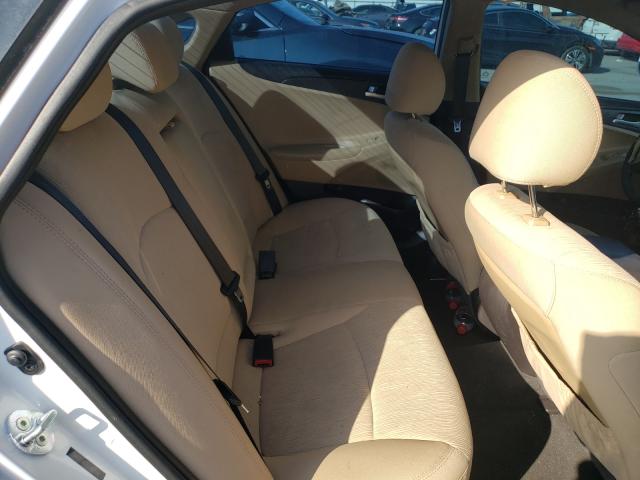 Photo 5 VIN: 5NPEB4AC1CH482548 - HYUNDAI SONATA GLS 