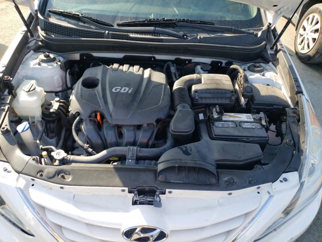 Photo 6 VIN: 5NPEB4AC1CH482548 - HYUNDAI SONATA GLS 