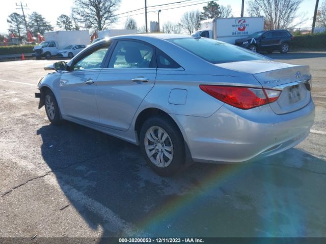 Photo 2 VIN: 5NPEB4AC1CH483098 - HYUNDAI SONATA 