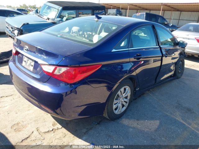 Photo 3 VIN: 5NPEB4AC1CH483523 - HYUNDAI SONATA 