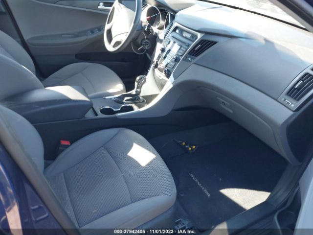 Photo 4 VIN: 5NPEB4AC1CH483523 - HYUNDAI SONATA 