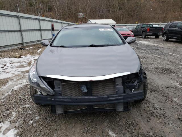 Photo 4 VIN: 5NPEB4AC1CH497521 - HYUNDAI SONATA GLS 