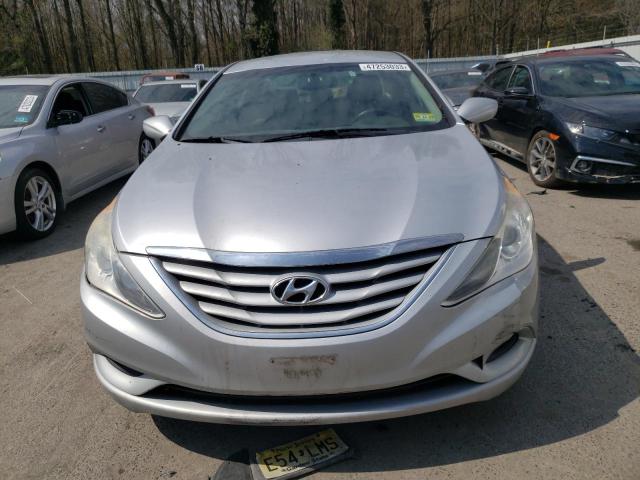 Photo 4 VIN: 5NPEB4AC1CH501275 - HYUNDAI SONATA 