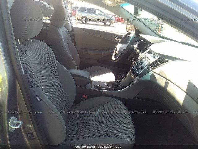 Photo 4 VIN: 5NPEB4AC1DH507384 - HYUNDAI SONATA 