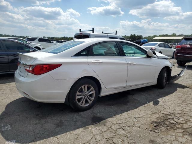 Photo 2 VIN: 5NPEB4AC1DH507868 - HYUNDAI SONATA GLS 