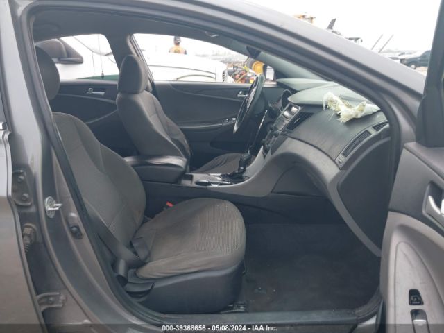 Photo 4 VIN: 5NPEB4AC1DH523889 - HYUNDAI SONATA 