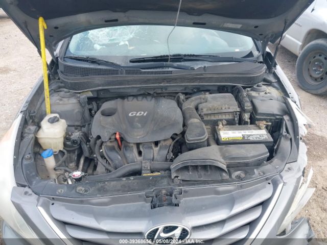 Photo 9 VIN: 5NPEB4AC1DH523889 - HYUNDAI SONATA 