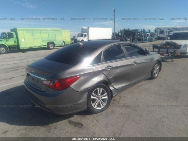 Photo 3 VIN: 5NPEB4AC1DH534861 - HYUNDAI SONATA 