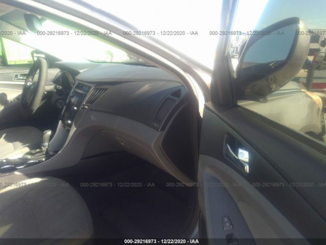 Photo 4 VIN: 5NPEB4AC1DH534861 - HYUNDAI SONATA 