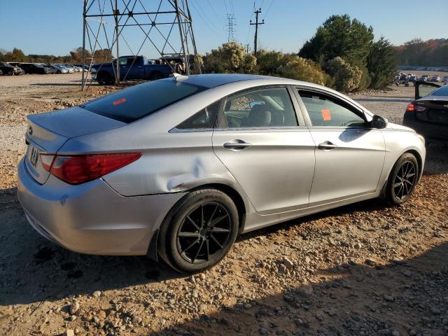 Photo 2 VIN: 5NPEB4AC1DH549747 - HYUNDAI SONATA GLS 