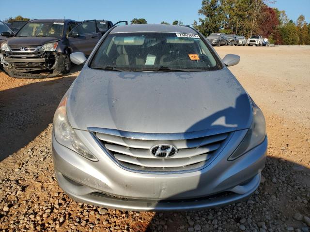 Photo 4 VIN: 5NPEB4AC1DH549747 - HYUNDAI SONATA GLS 