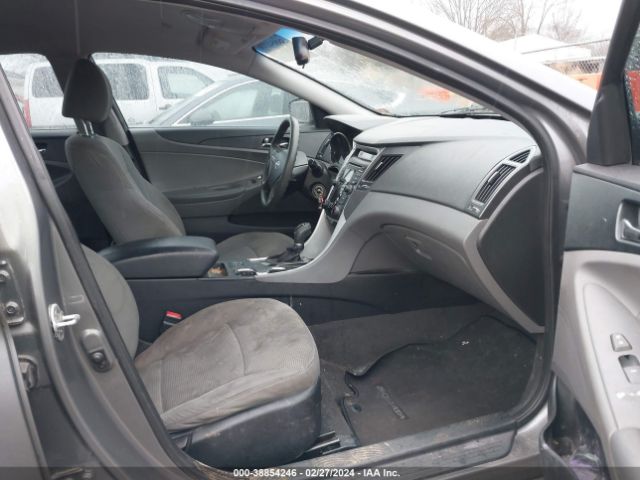 Photo 4 VIN: 5NPEB4AC1DH560098 - HYUNDAI SONATA 