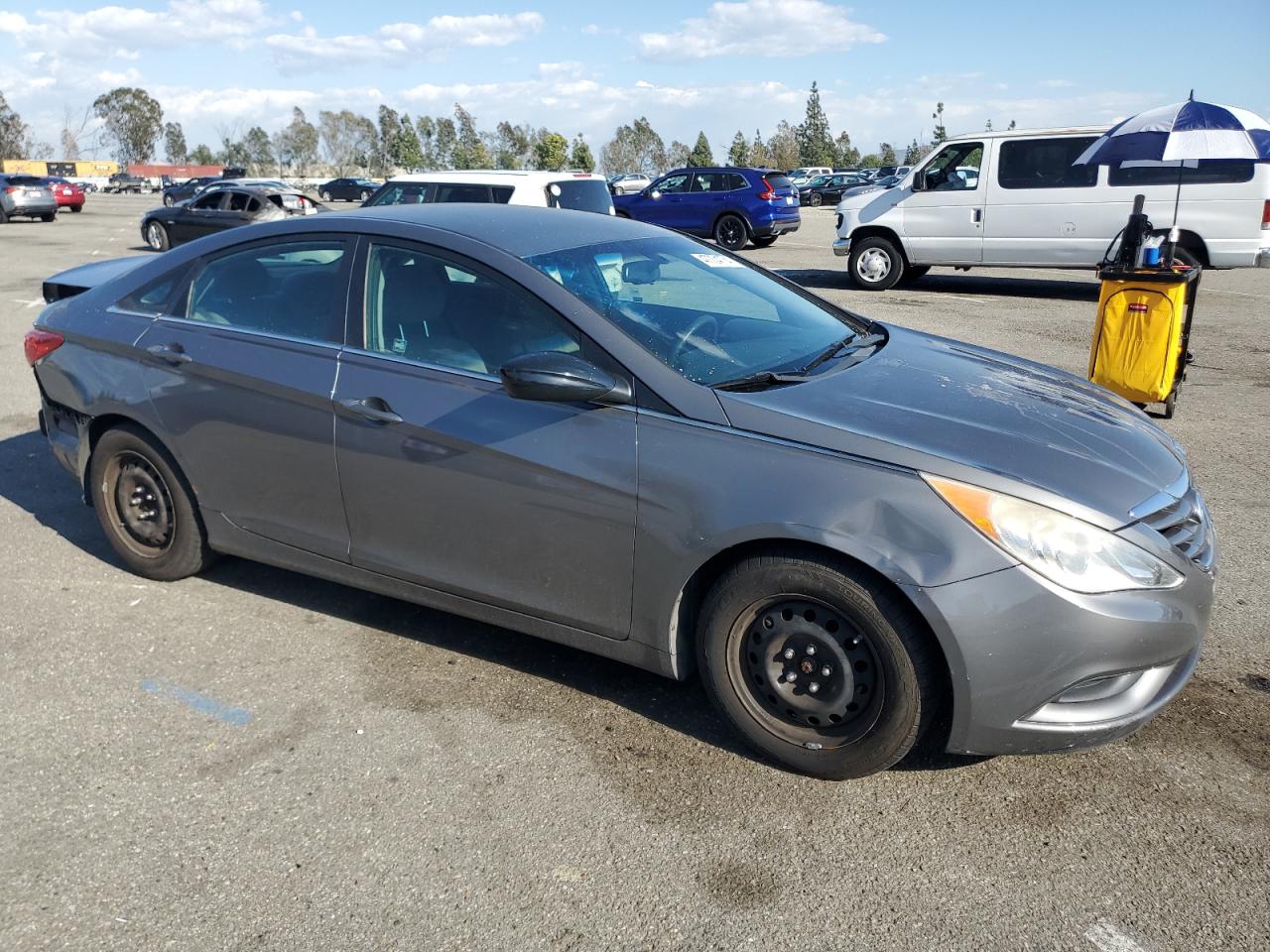 Photo 3 VIN: 5NPEB4AC1DH560814 - HYUNDAI SONATA 