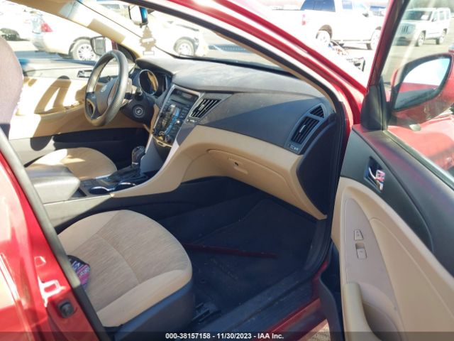 Photo 4 VIN: 5NPEB4AC1DH561025 - HYUNDAI SONATA 