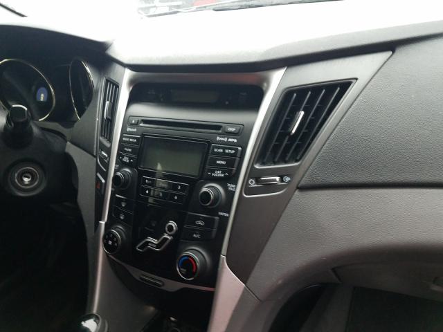 Photo 8 VIN: 5NPEB4AC1DH568847 - HYUNDAI SONATA GLS 