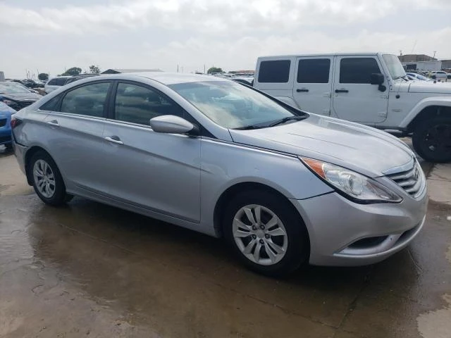 Photo 3 VIN: 5NPEB4AC1DH569965 - HYUNDAI SONATA GLS 