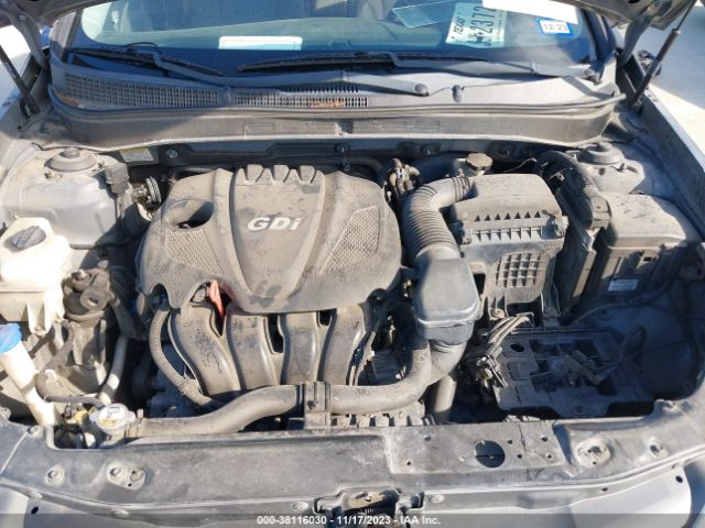 Photo 9 VIN: 5NPEB4AC1DH573305 - HYUNDAI SONATA 