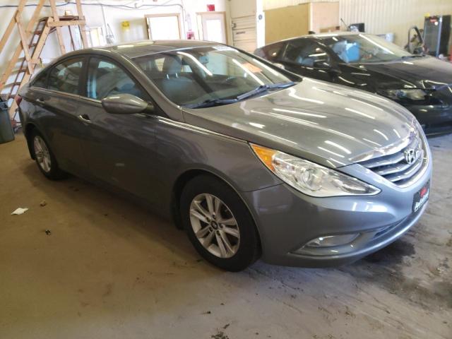 Photo 3 VIN: 5NPEB4AC1DH586684 - HYUNDAI SONATA GLS 