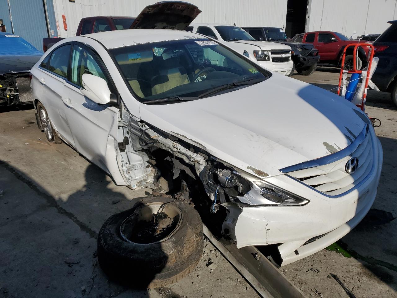 Photo 3 VIN: 5NPEB4AC1DH607467 - HYUNDAI SONATA 