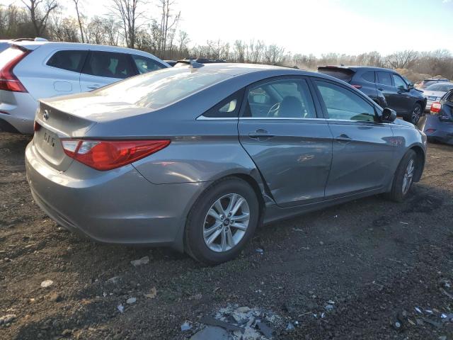 Photo 2 VIN: 5NPEB4AC1DH608313 - HYUNDAI SONATA GLS 