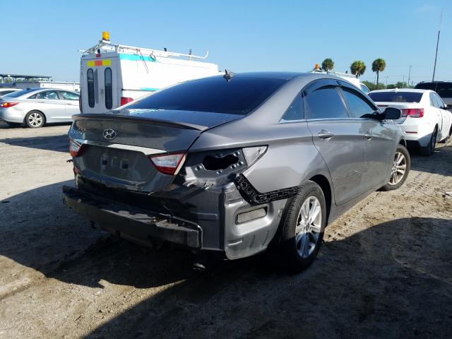 Photo 3 VIN: 5NPEB4AC1DH638329 - HYUNDAI SONATA GLS 