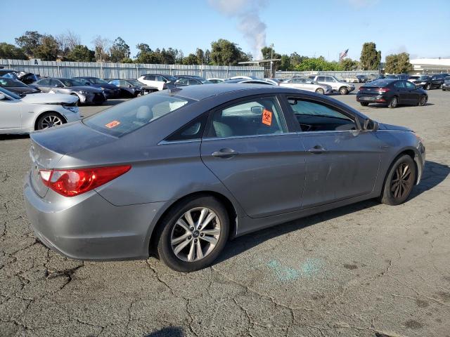 Photo 2 VIN: 5NPEB4AC1DH680354 - HYUNDAI SONATA 