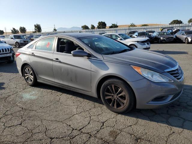 Photo 3 VIN: 5NPEB4AC1DH680354 - HYUNDAI SONATA 