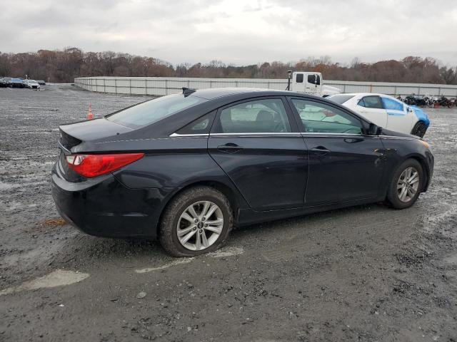 Photo 2 VIN: 5NPEB4AC1DH684632 - HYUNDAI SONATA GLS 