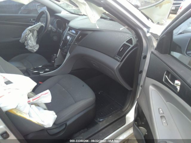 Photo 4 VIN: 5NPEB4AC1DH685196 - HYUNDAI SONATA 