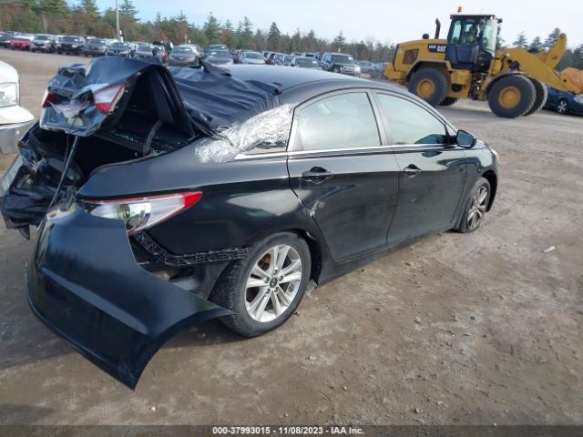 Photo 3 VIN: 5NPEB4AC1DH687899 - HYUNDAI SONATA 