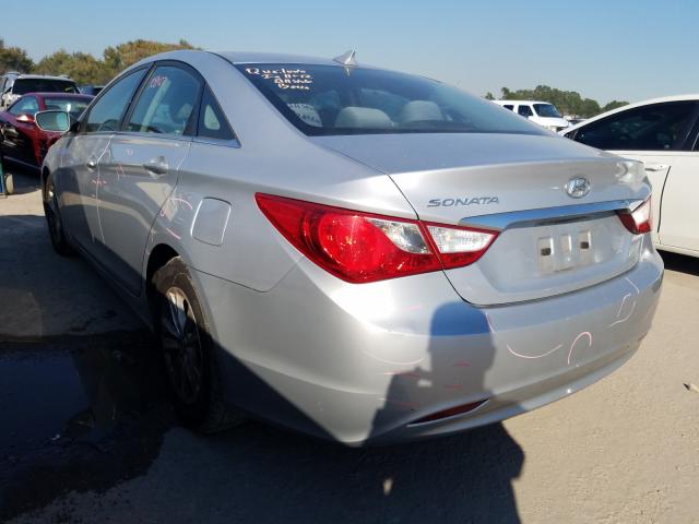 Photo 2 VIN: 5NPEB4AC1DH697641 - HYUNDAI SONATA GLS 