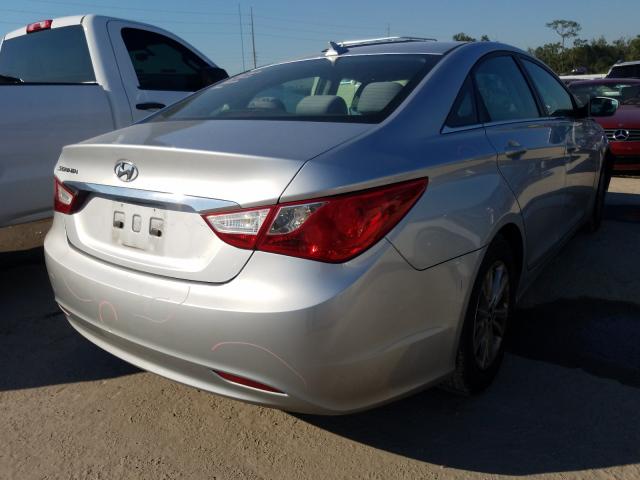 Photo 3 VIN: 5NPEB4AC1DH697641 - HYUNDAI SONATA GLS 