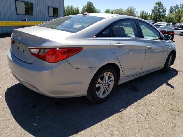 Photo 2 VIN: 5NPEB4AC1DH699373 - HYUNDAI SONATA GLS 