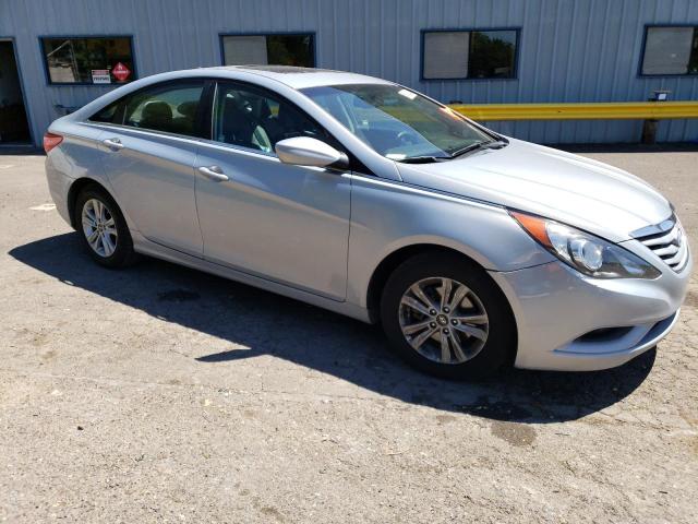 Photo 3 VIN: 5NPEB4AC1DH699373 - HYUNDAI SONATA GLS 