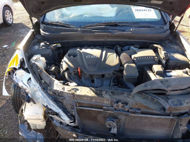 Photo 9 VIN: 5NPEB4AC1DH705365 - HYUNDAI SONATA 