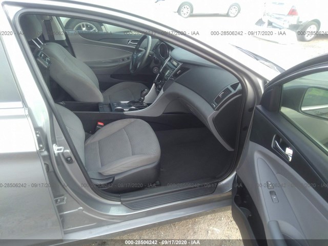 Photo 4 VIN: 5NPEB4AC1DH716981 - HYUNDAI SONATA 