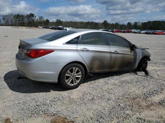 Photo 2 VIN: 5NPEB4AC1DH720996 - HYUNDAI SONATA GLS 