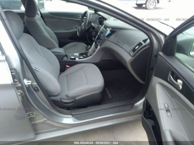 Photo 4 VIN: 5NPEB4AC1DH732078 - HYUNDAI SONATA 