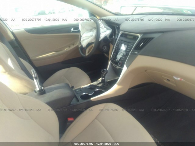 Photo 4 VIN: 5NPEB4AC1DH736535 - HYUNDAI SONATA 