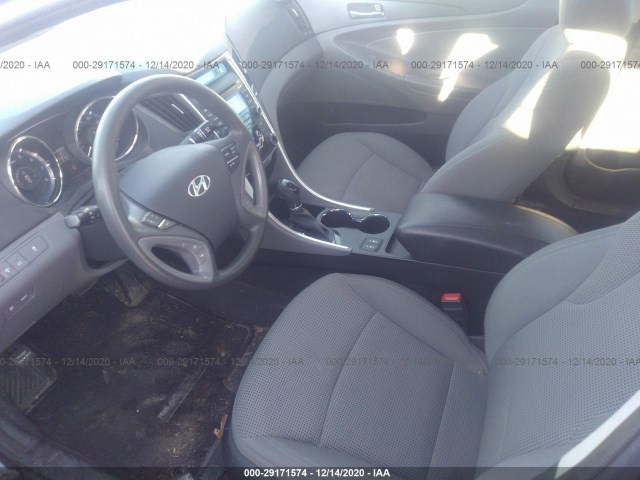 Photo 4 VIN: 5NPEB4AC1DH744229 - HYUNDAI SONATA 