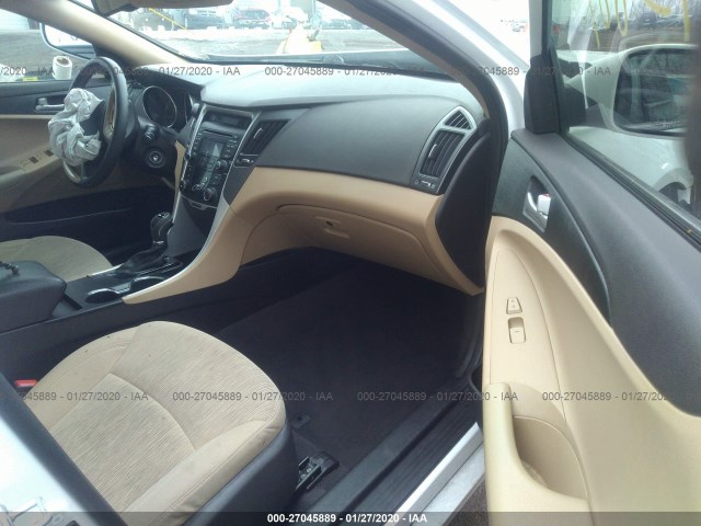 Photo 4 VIN: 5NPEB4AC1DH767901 - HYUNDAI SONATA 