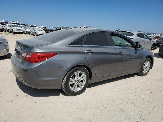 Photo 2 VIN: 5NPEB4AC1DH772063 - HYUNDAI SONATA 