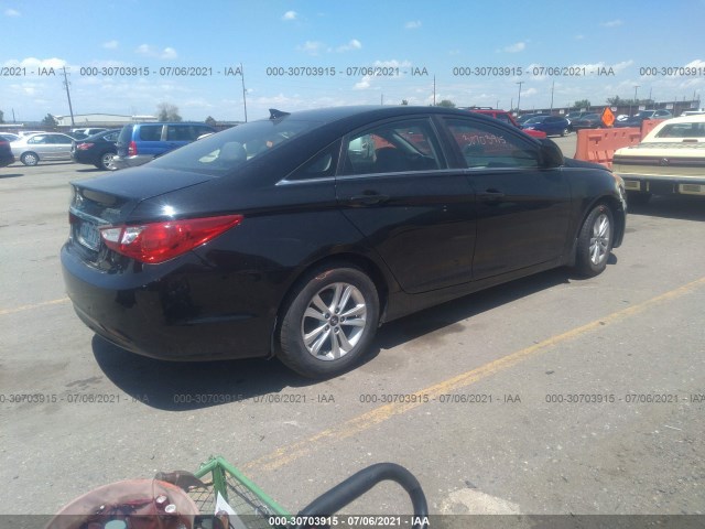 Photo 3 VIN: 5NPEB4AC1DH776226 - HYUNDAI SONATA 