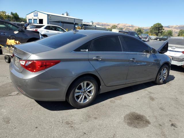 Photo 2 VIN: 5NPEB4AC1DH779451 - HYUNDAI SONATA GLS 