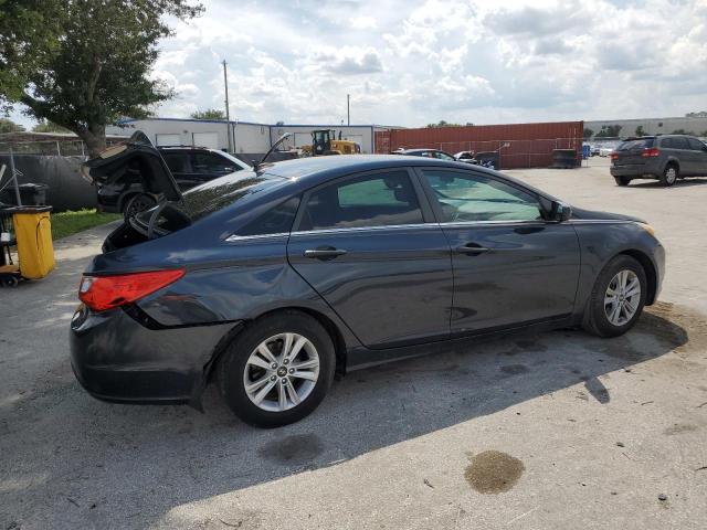 Photo 2 VIN: 5NPEB4AC1DH786223 - HYUNDAI SONATA GLS 