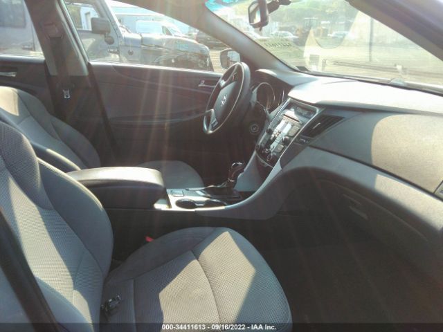 Photo 4 VIN: 5NPEB4AC1DH786898 - HYUNDAI SONATA 