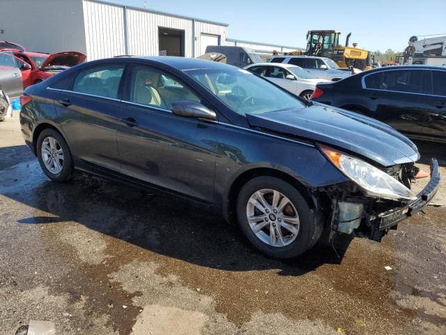 Photo 3 VIN: 5NPEB4AC1DH793771 - HYUNDAI SONATA GLS 